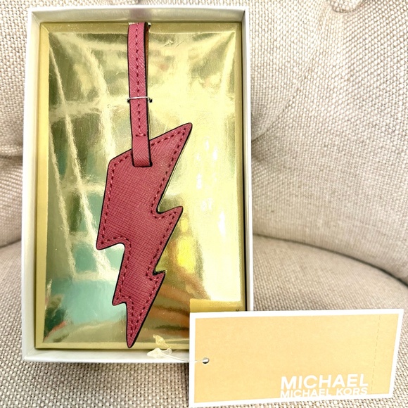 Brand New Michael Kors MK Leather Bag Charm Lightening Tulip Pink NIB - Picture 3 of 4